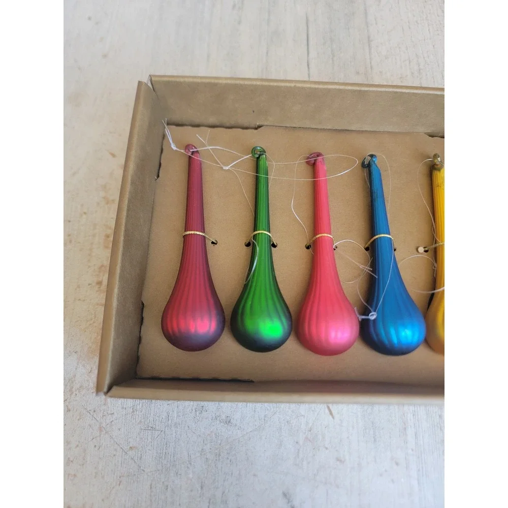 Crate & barrel rainbow glass teardrop glass ornament Xmas set unique decor